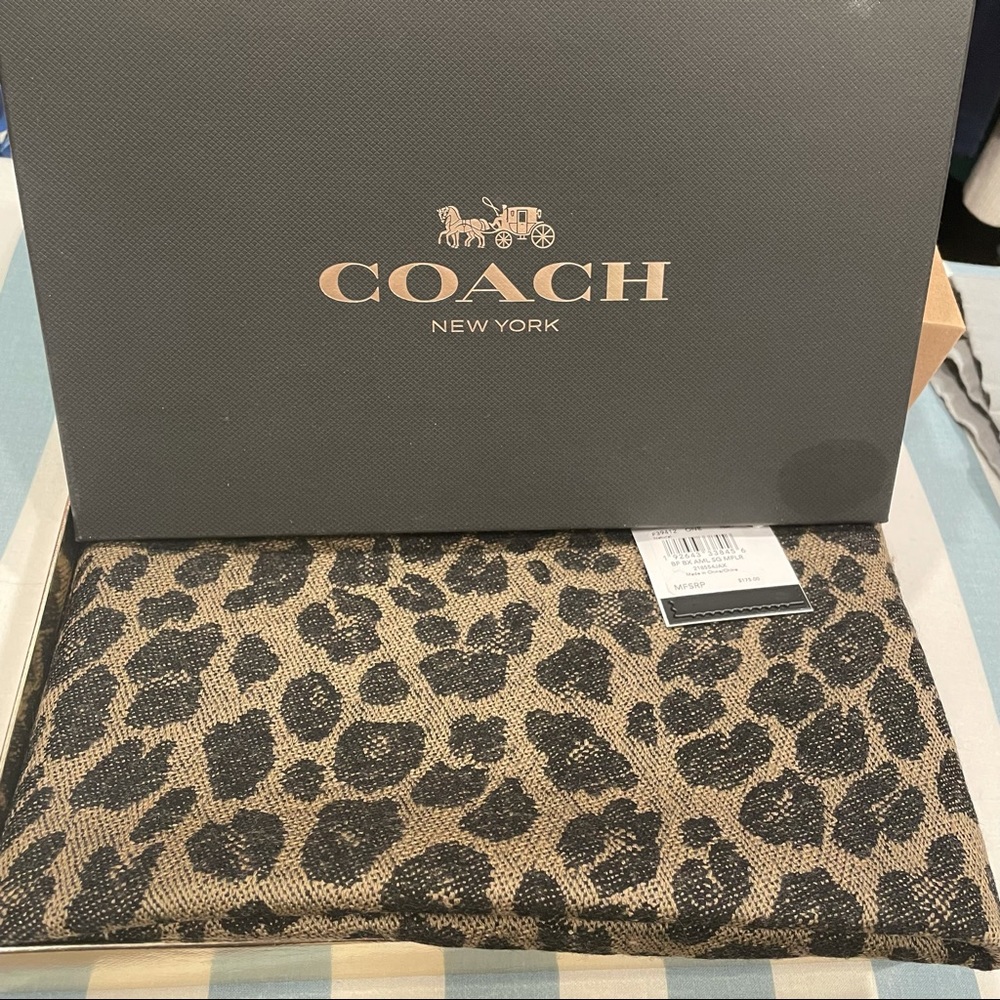 Coach Boxed Reversible Signature Animal Print Scarf NWT